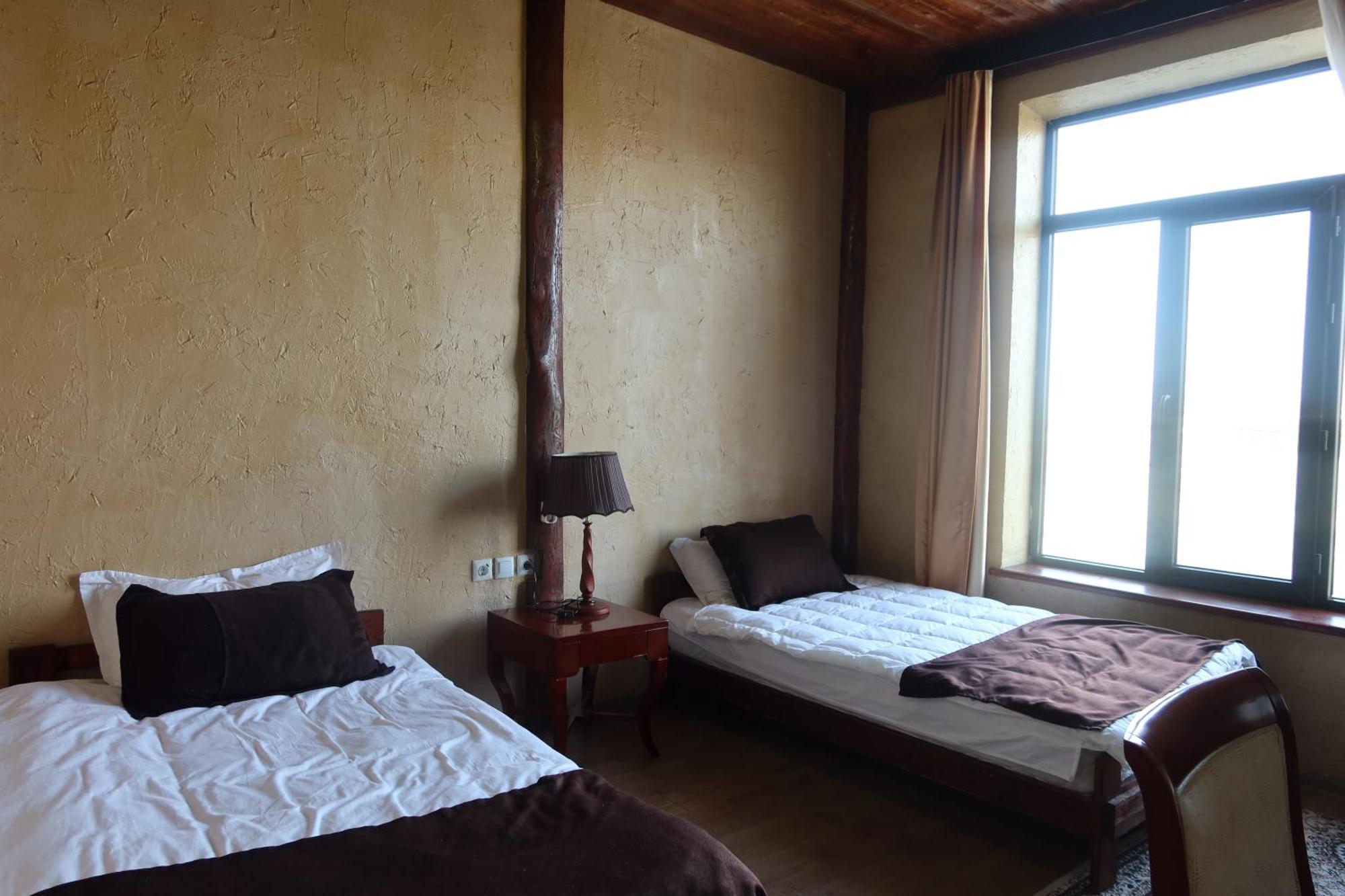 Hotel Sultan Kyzyl-Kia Habitación foto